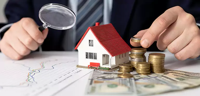 Home Needing Updates in Any Conditions for Cash in Devils Lake, ND