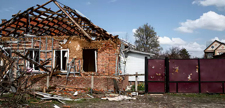 Types of Houses We Buy Without Repairs in Minot AFB, ND